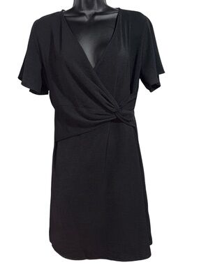 GILLI Black Short Sleeve Dress